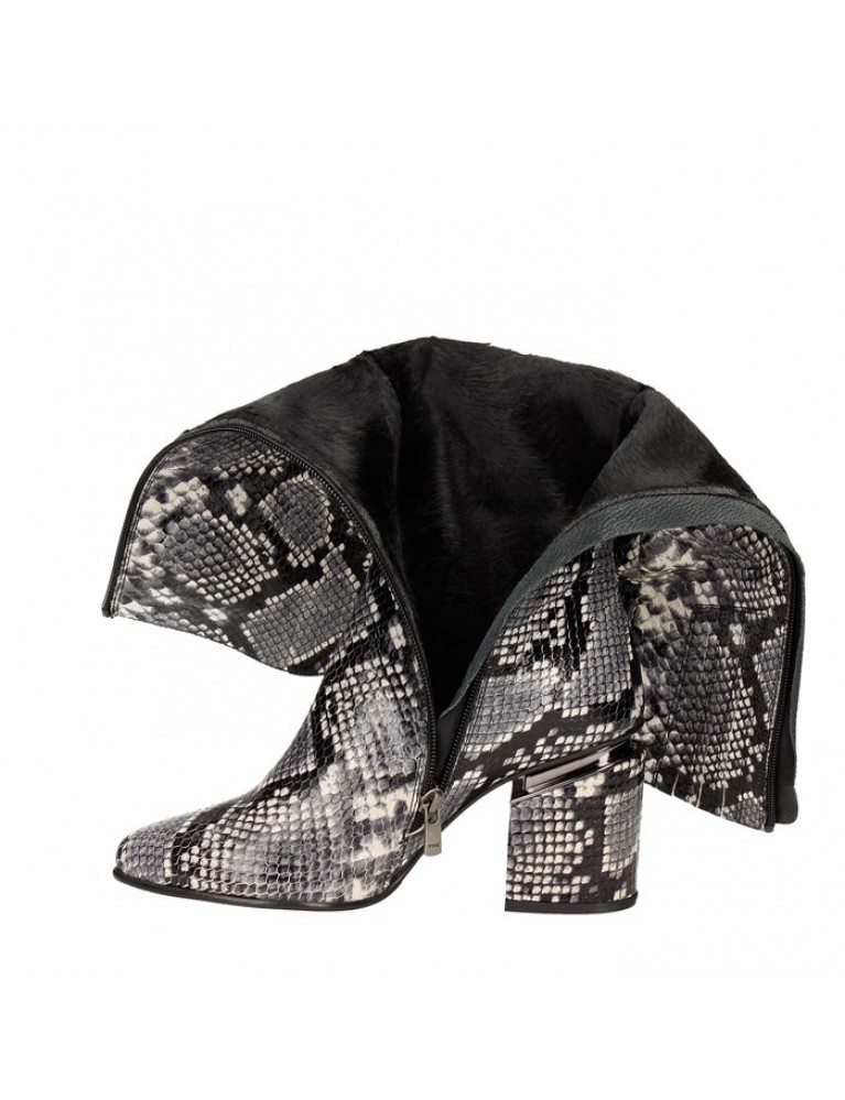 Сапоги Roberto Venuti D03113-01S